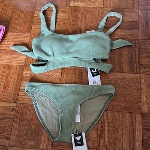 BNWT RIP CURL BIKINI - Good coverage